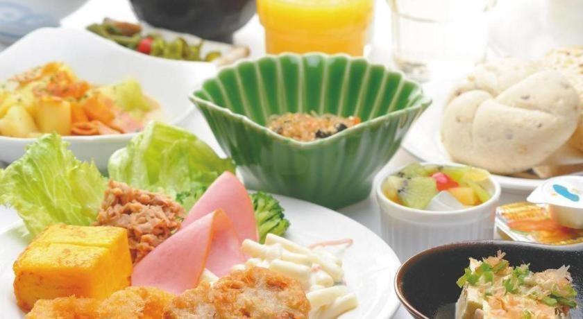 โรงแรมรูท อินน์ คิตะมิ โอโดริ นิชิ คิตามิ ภายนอก รูปภาพ