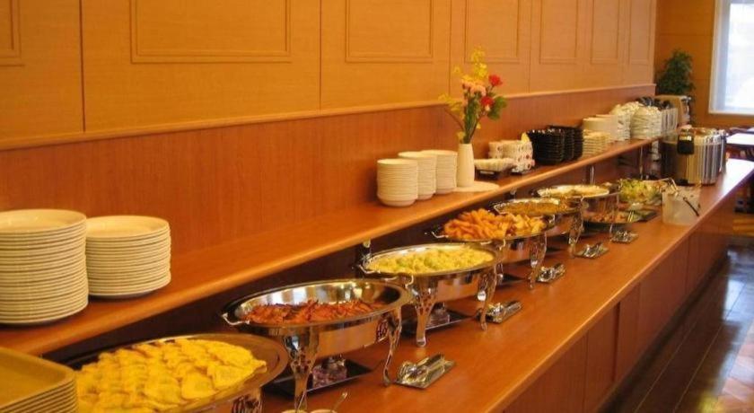 โรงแรมรูท อินน์ คิตะมิ โอโดริ นิชิ คิตามิ ภายนอก รูปภาพ